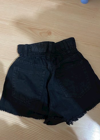 Düğmeli Siyah Mini Denim Şort - Görsel 2