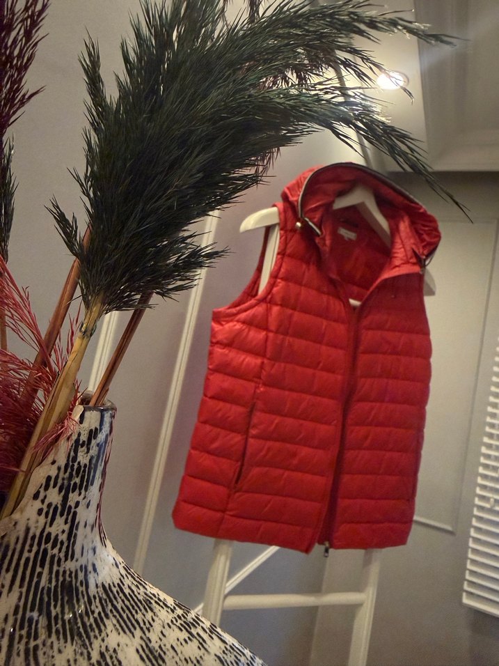 Tommy Hilfiger  Zamansız Şıklık ve Bahar Konforu - Görsel 5