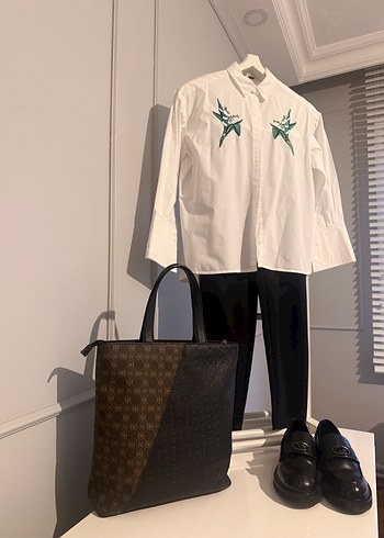 İpekyol Zarafeti: Romantik Nakış İşlemeli Beyaz Pamuklu Gömlek - Görsel 6