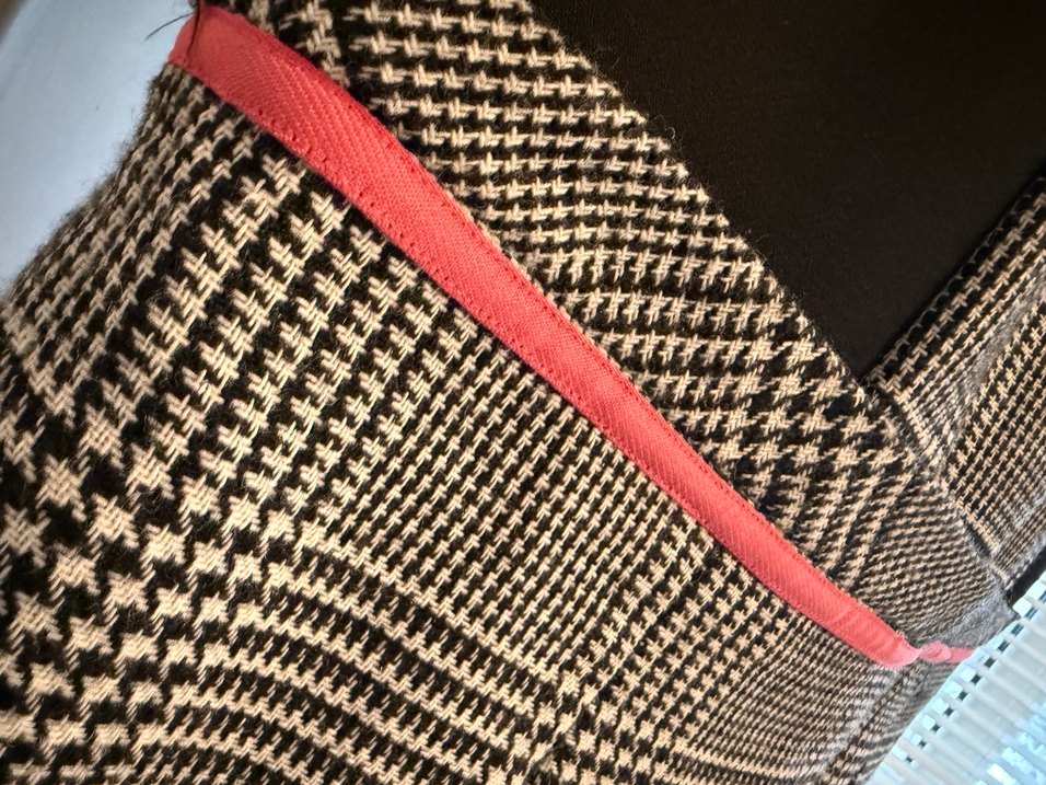 Roman/Gipsy Ekose Şıklığı  Pembe Detaylı Modern Klasik Elbise - Görsel 5