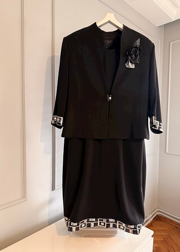 Özel Tasarım Siyah Elbise Takım - Görsel 2