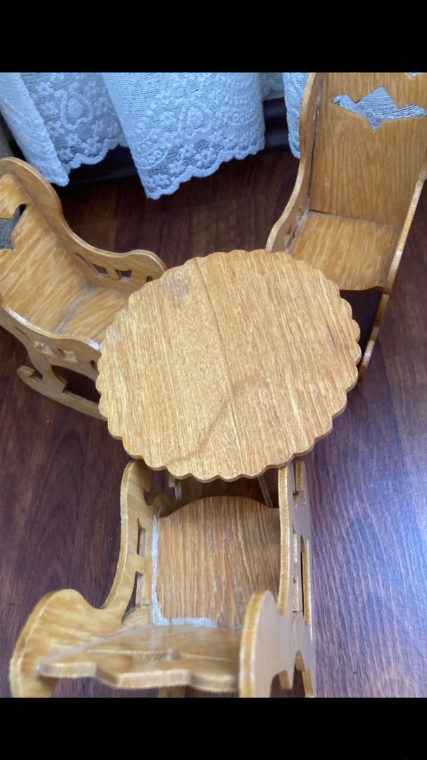 Dekoratif ahşap masa ve sandalyeleri - Görsel 3