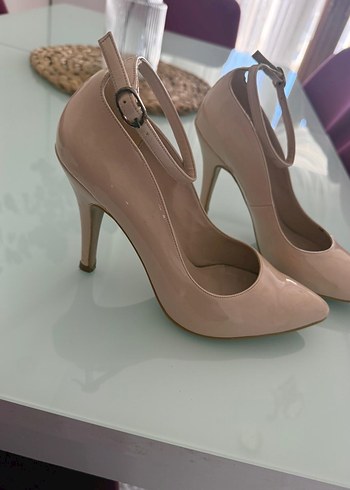 Bej Tokalı Stiletto Topuklu Kadın Ayakkabı - Görsel 3