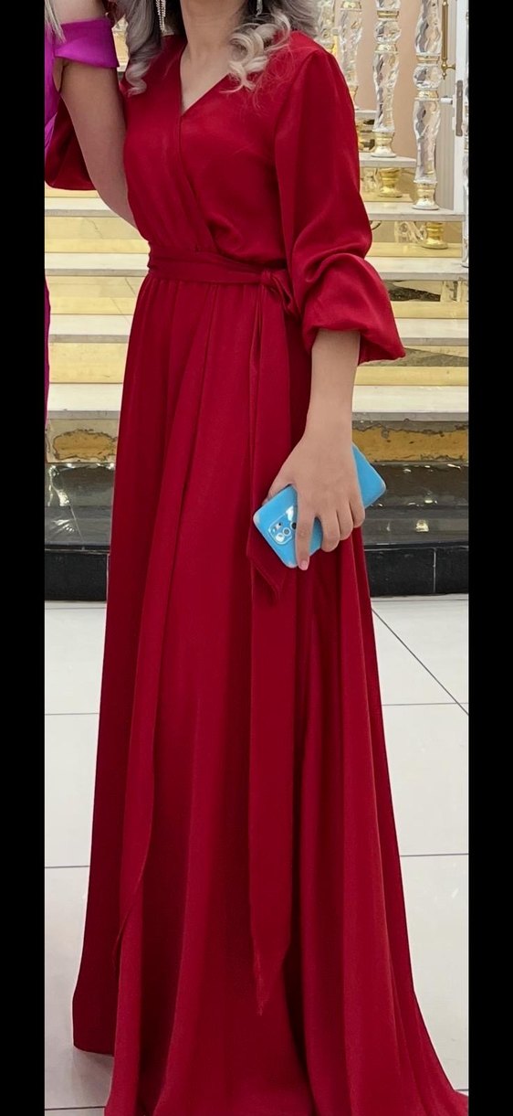 Kırmızı abıye - Görsel 4