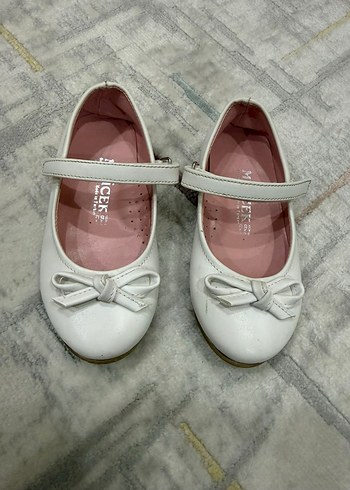 Beyaz Kız Çocuk Fiyonklu Babet Ayakkabı - Görsel 2