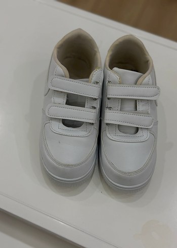 Çocuk Beyaz Cırt Cırtlı Spor Ayakkabı - Görsel 2