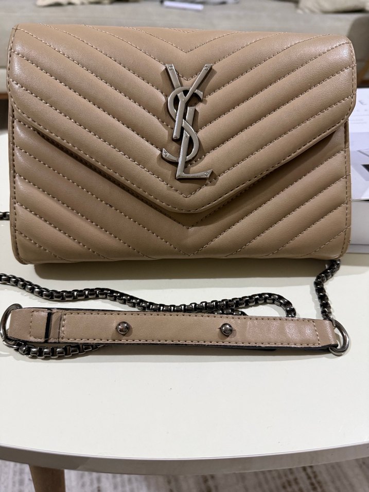 Bej Deri Kapaklı Kadın Çantası - Görsel 2