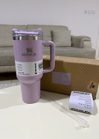 Stanley yandan tutmalı pipetli termos - Görsel 2