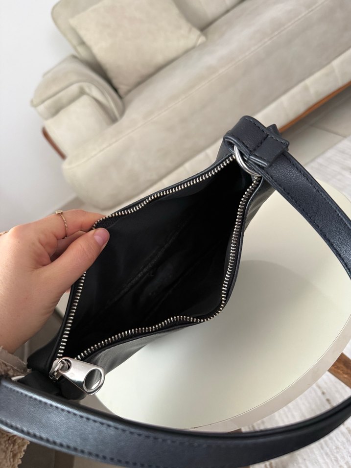 Siyah Deri Minimalist Kadın Çanta - Görsel 5