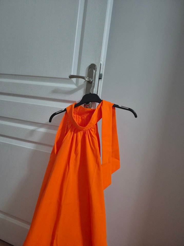 Turuncu Askılı Salaş Uzun Elbise - Görsel 4