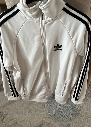 Adidas s