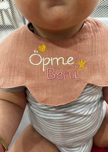Öpme beni nakışlı bebek önlüğü - Görsel 3