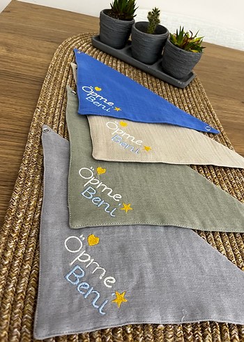 Öpme Beni Nakışlı Bebek Önlüğü - Görsel 6