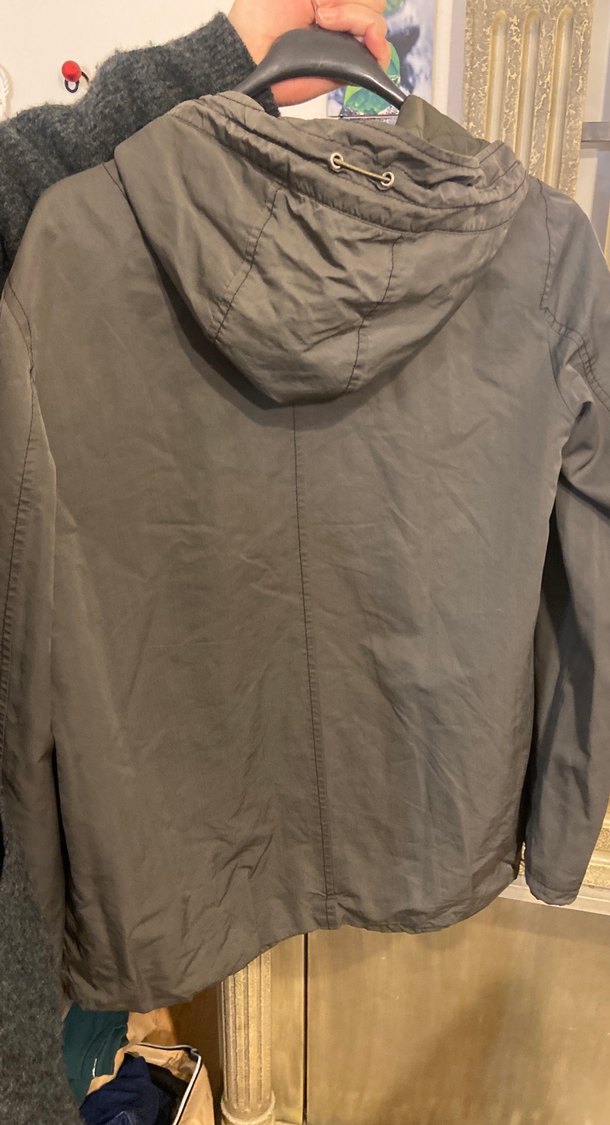 Askeri yeşil fermuarlı baharlık trençkot - Görsel 3