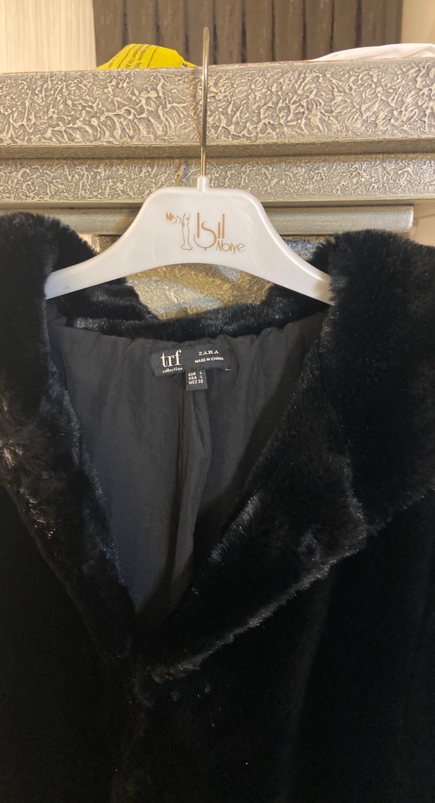 Siyah Uzun Kollu Siyah Kadın Peluş Kürk - Görsel 3