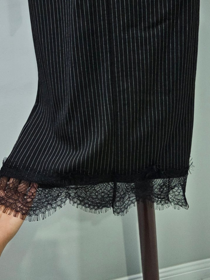 Fabrika Marka 36 beden Siyah Çizgili Dantelli Elbise - Görsel 3