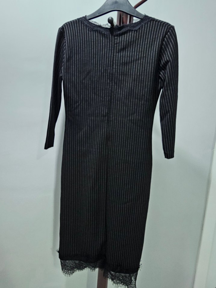 Fabrika Marka 36 beden Siyah Çizgili Dantelli Elbise - Görsel 4