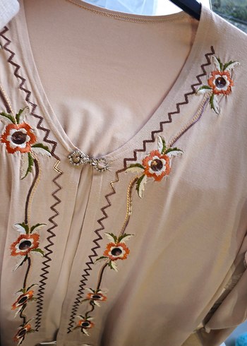 Nakışlı V Yaka Bej Hırka - Görsel 6