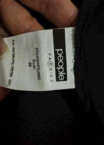 Siyah Dantelli V Yaka Uzun Tulum Fabrika marka 36 beden - Görsel 7