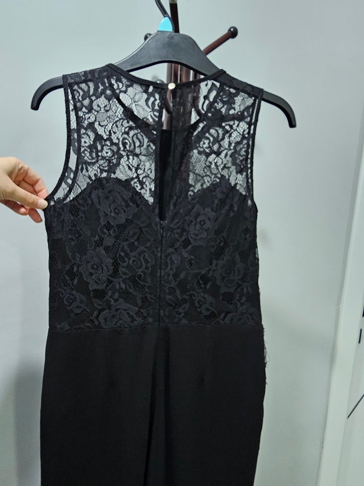 Siyah Dantelli V Yaka Uzun Tulum Fabrika marka 36 beden - Görsel 5