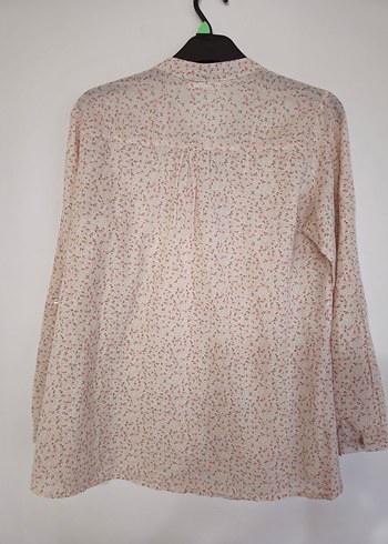 Düğmeli Pembe Çiçekli Bluz - Görsel 3