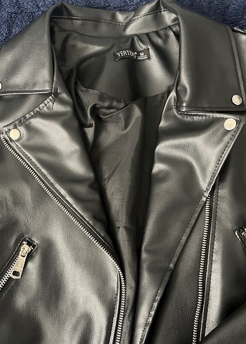 Siyah Parlak Biker Deri Kadın Ceket - Görsel 2