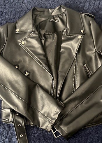 Siyah Parlak Biker Deri Kadın Ceket - Görsel 3