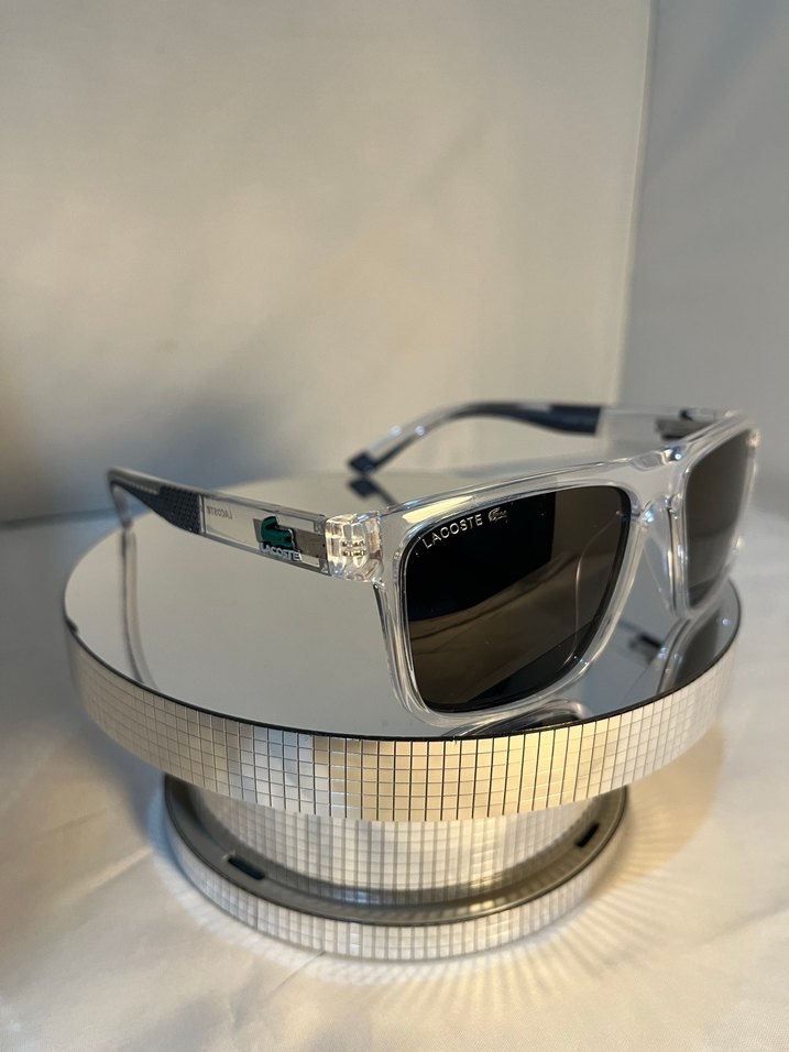 Şeffaf Çerçeveli Güneş Gözlüğü - Görsel 2