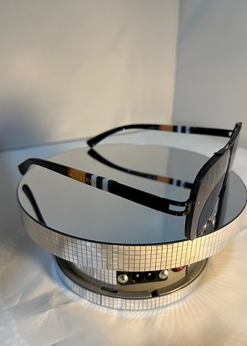 Siyah Transparan Burberry Street Stili Güneş Gözlüğü - Görsel 4