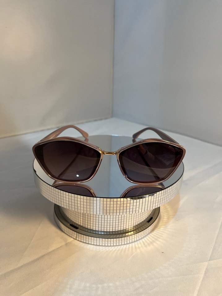 Şeffaf Bej Kadın Gözlüğü - Görsel 3