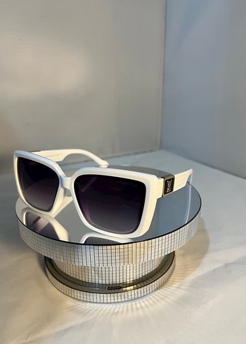 Beyaz Transparan Kadın Güneş Gözlüğü - Görsel 2