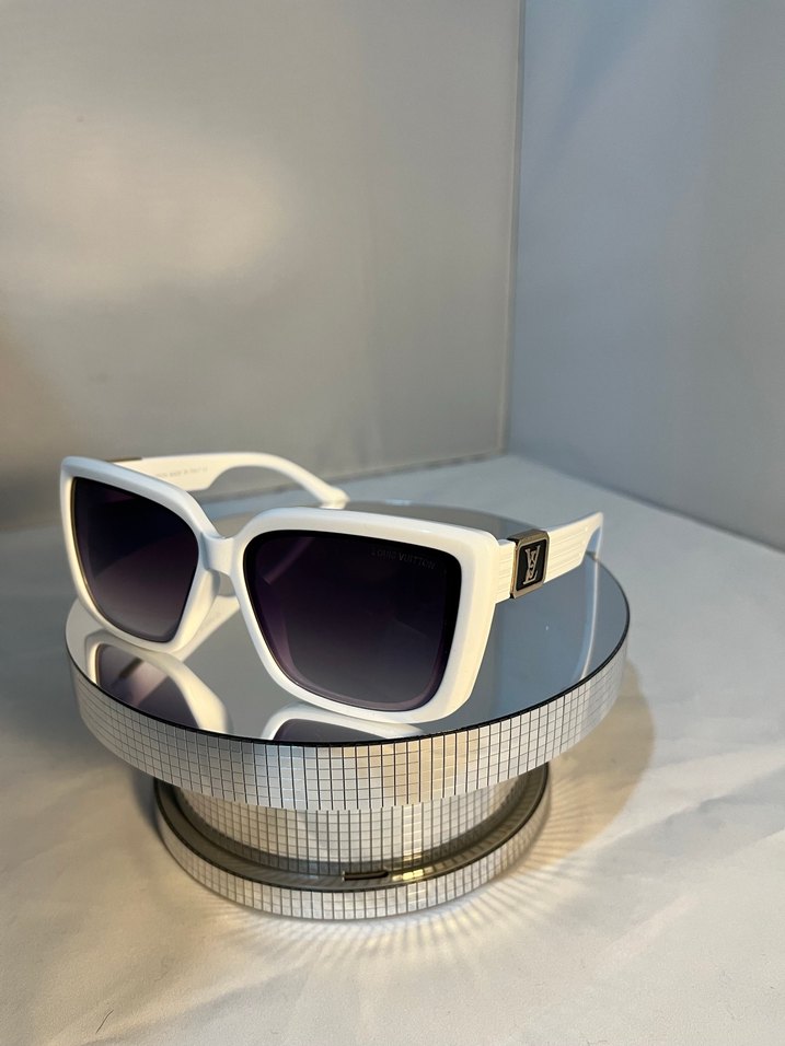 Beyaz Transparan Kadın Güneş Gözlüğü - Görsel 2