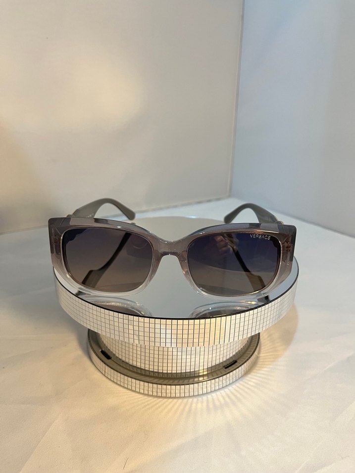 Şeffaf Gri Versace Kadın Gözlüğü - Görsel 4