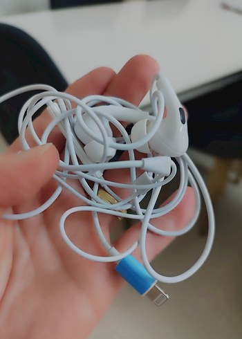 Lightning Kablolu Beyaz Kulaklık - Görsel 2