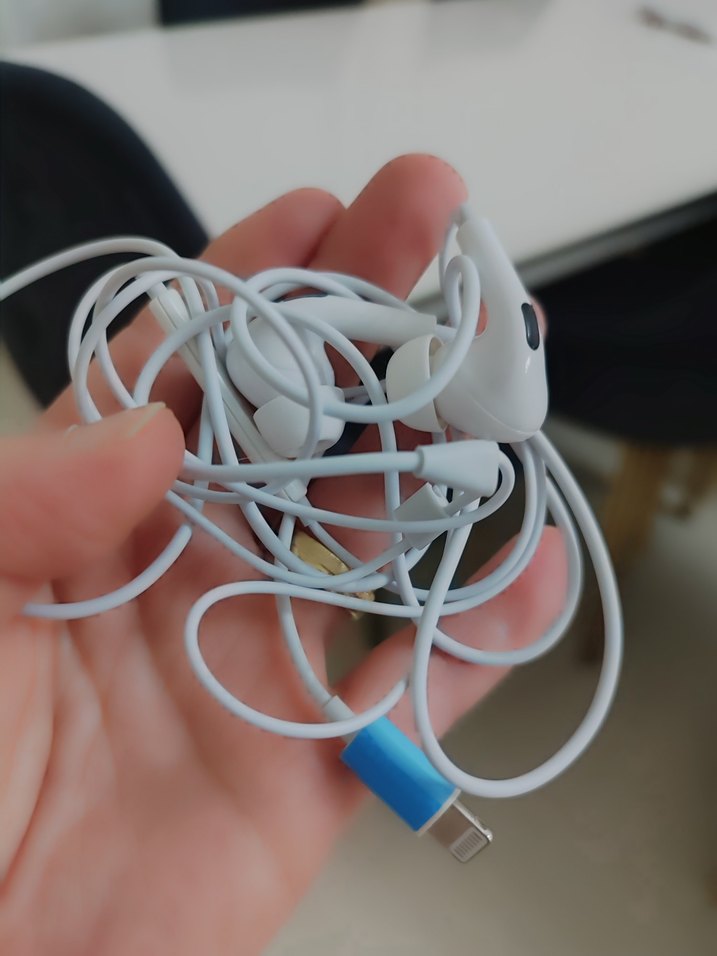 Lightning Kablolu Beyaz Kulaklık - Görsel 2