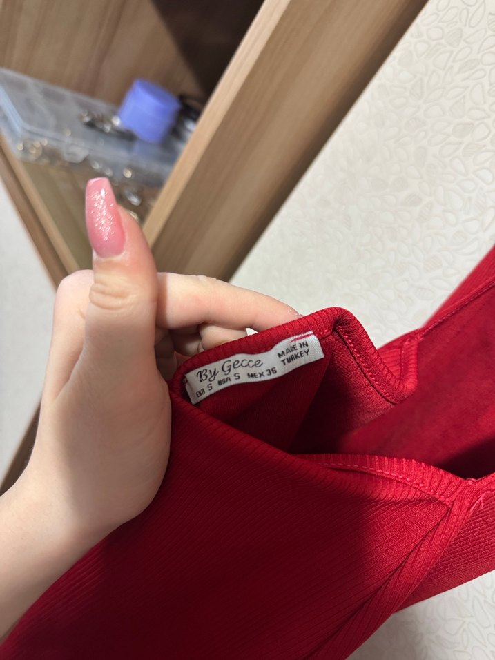 Kırmızı Arkası Çapraz Model Fitilli Mini Elbise - Görsel 3