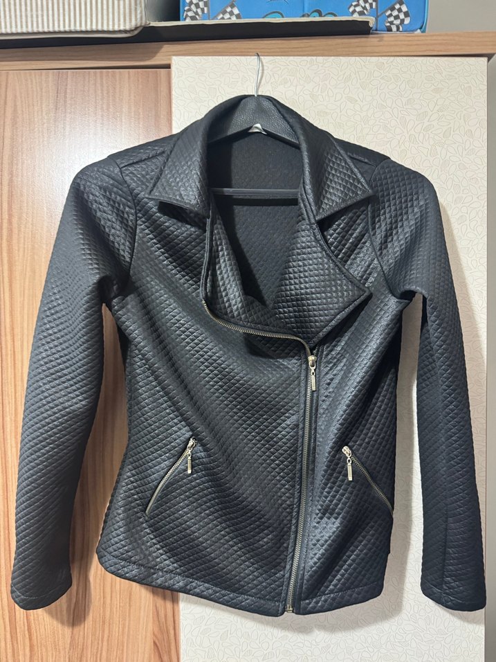 Siyah Deri görünümlü Mini Biker Ceket - Görsel 2