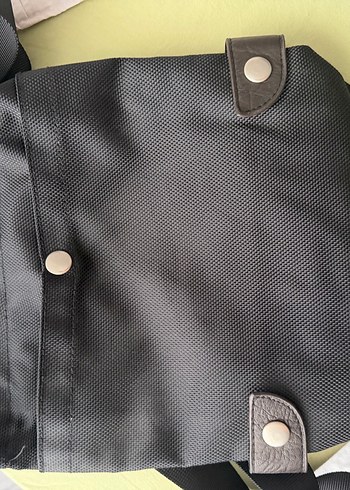Louis Vuitton Sehir Stiline Uygun Siyah Capraz Canta