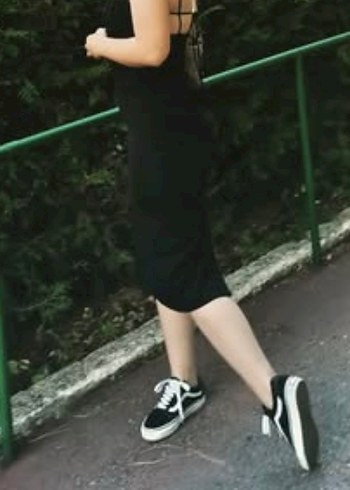 Uzun Siyah Straplez Gotik Elbise - Görsel 3