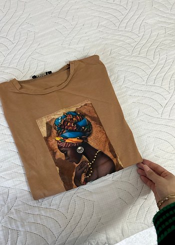 Kadın Camel Bohem Baskılı Kısa Kollu Tişört - Görsel 2