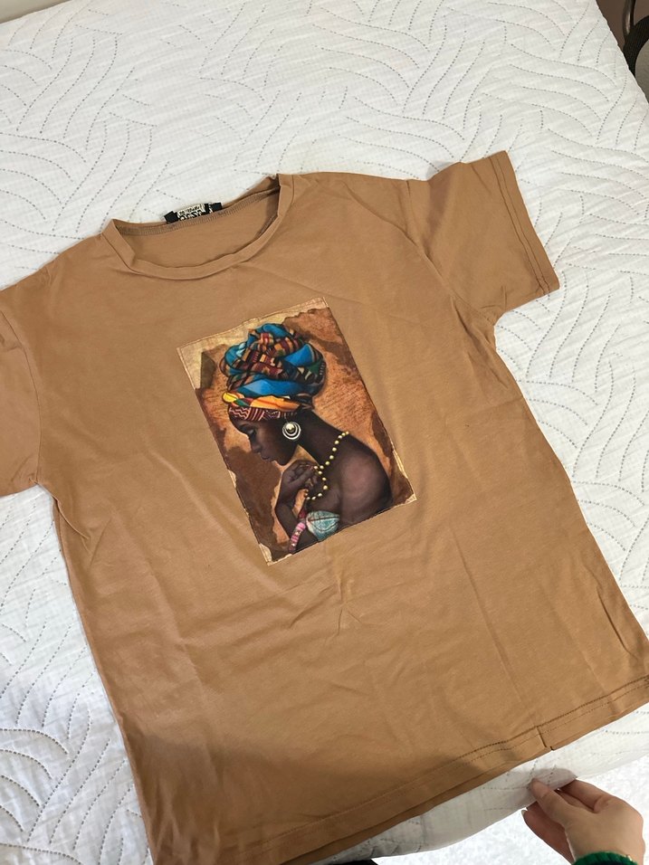 Kadın Camel Bohem Baskılı Kısa Kollu Tişört - Görsel 3