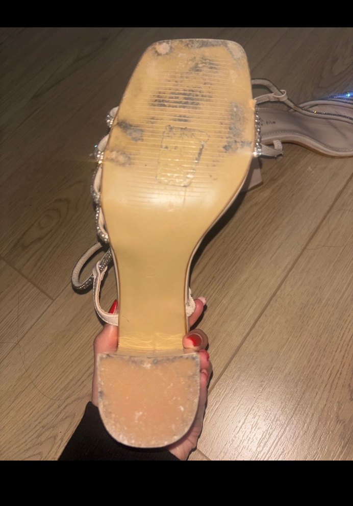 Bej Parlak Payetli Topuklu Kadın Ayakkabı - Görsel 3