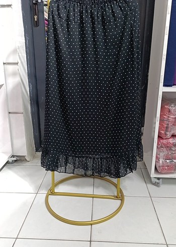 Puantiye Desenli Uzun Pilili Siyah Etek - Görsel 3