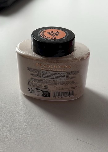 Revolution Şeffaf Pudra - Görsel 3