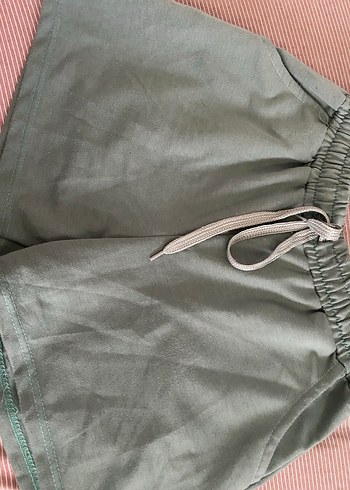 Pembe ve yeşil şort - Görsel 4