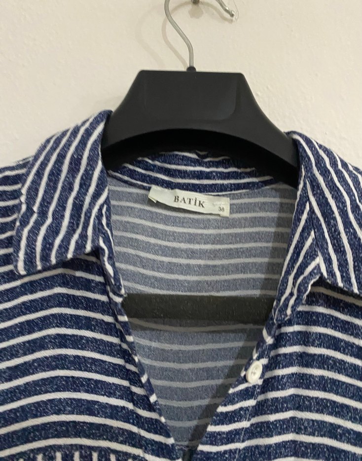 Mavi Çizgili Kadın Gömlek - Batik - Görsel 2