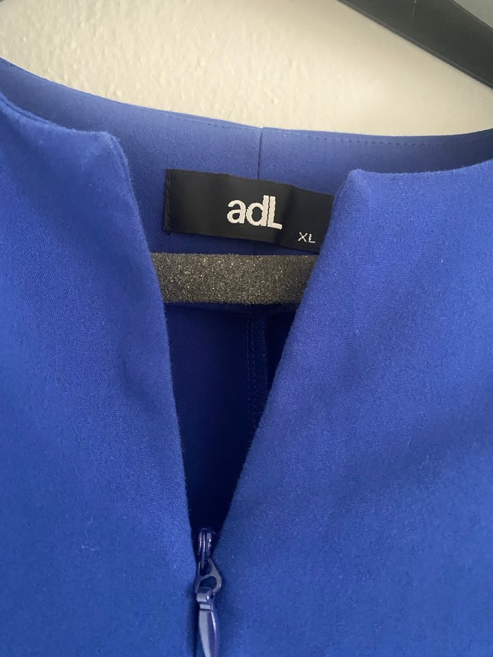 Mavi V Yakalı Midi Kadın Elbise - Görsel 2