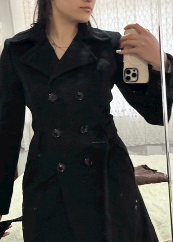 Çift düğmeli siyah kaban - Görsel 5