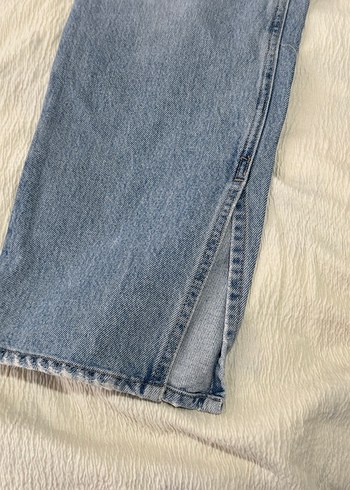 Gri Düğmeli Kadın Midi Kot Pantolon - Görsel 3