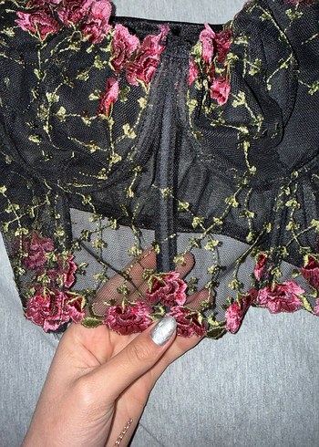 Dantel İşlemeli Siyah-Pembe Büstiyer - Görsel 6